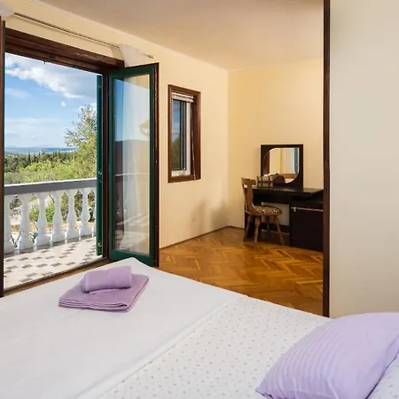 Ferienhaus Mit Privatpool Fur 6 Personen Ca 150 Qm In Bilice, Dalmatien Norddalmatien 빌리제