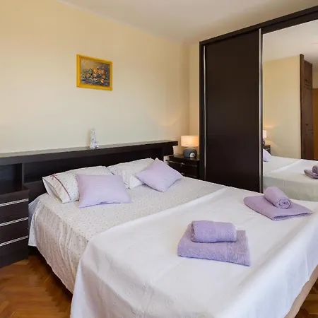 Ferienhaus Mit Privatpool Fur 6 Personen Ca 150 Qm In Bilice, Dalmatien Norddalmatien * 빌리제